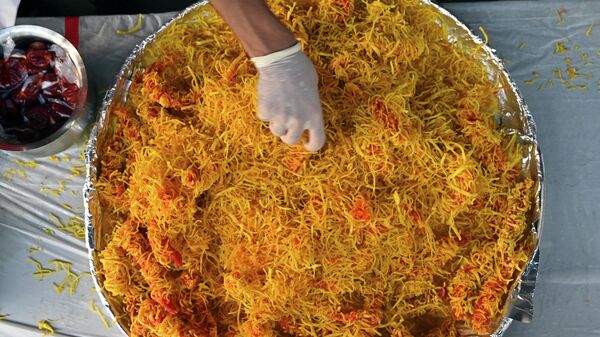 Приготовление еды во время Рамадана в Мумбаи, Индия - Sputnik Казахстан