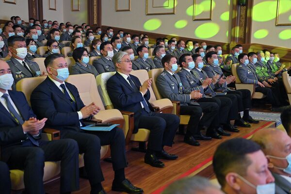 Касым-Жомарт Токаев принял участие в мероприятии по случаю 30-летия Службы государственной охраны - Sputnik Казахстан