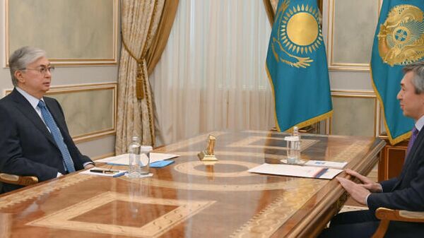 Токаев встретился с председателем президиума НПП Атамекен Баталовым - Sputnik Казахстан