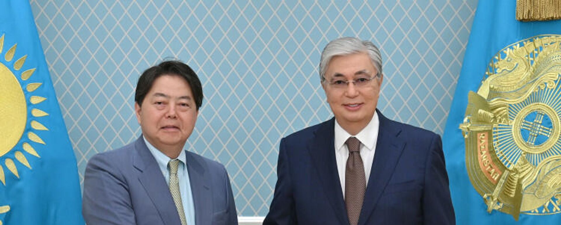 Президент Казахстана принял министра иностранных дел Японии - Sputnik Казахстан, 1920, 29.04.2022