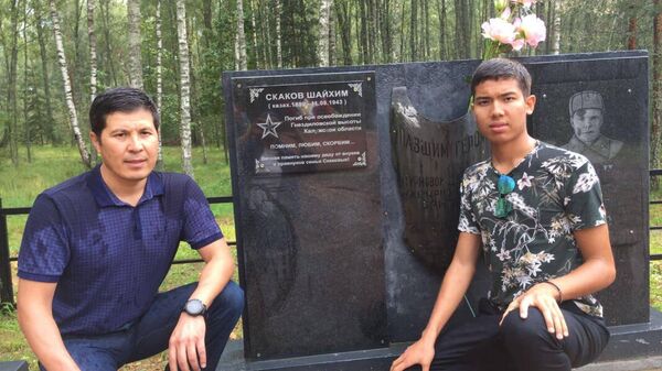 Аким Павлодарской области поделился воспоминаниями о погибшем на фронте дедушке - Sputnik Казахстан