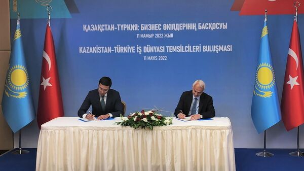 В Казахстане будет налажено производство турецких беспилотников - Sputnik Казахстан