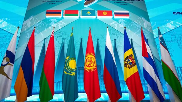 Видеомост Как противостоять беспрецедентным геоэкономическим вызовам, стоящим перед ЕАЭС
 - Sputnik Казахстан