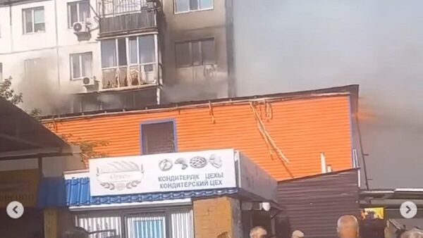  Из-за тополиного пуха загорелся магазин в Экибастузе - Sputnik Казахстан
