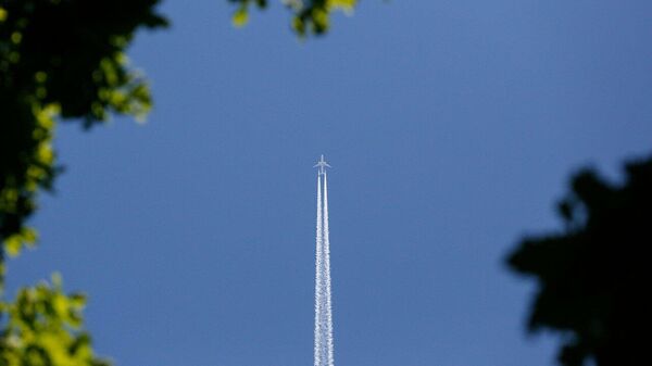 Самолет в небе - Sputnik Казахстан