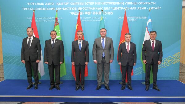 Встреча глав МИД ЦА и КНР в Нур-Султане - Sputnik Казахстан