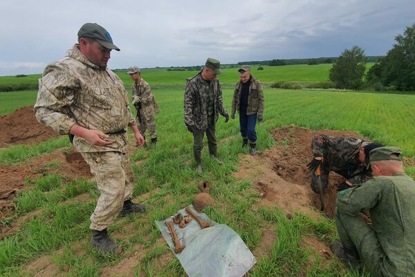 Останки шести воинов нашли павлодарцы в Беларуси - Sputnik Казахстан