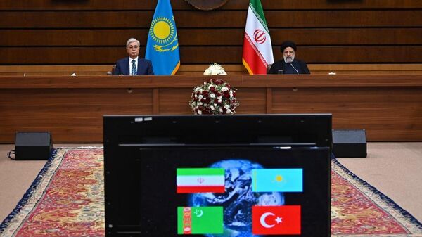 Президенты Казахстана и Ирана - Sputnik Казахстан