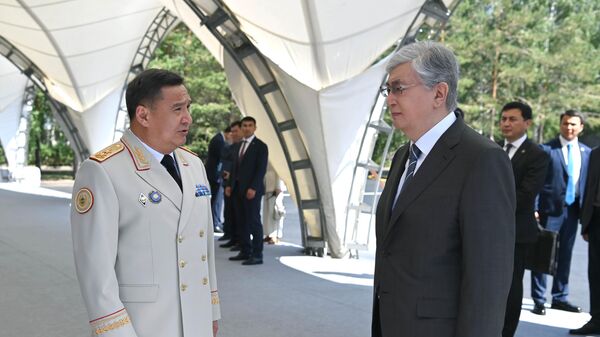 Президент принял участие в торжественном мероприятии по случаю 30-летия казахстанской полиции - Sputnik Казахстан