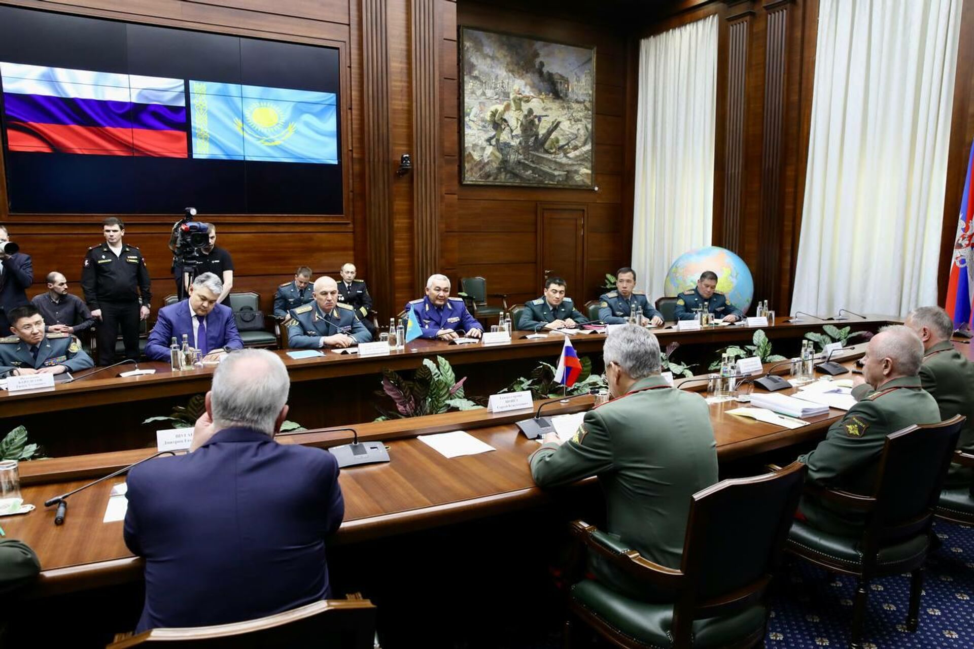 Встреча министров обороны России и Казахстана - Sputnik Казахстан, 1920, 23.06.2022