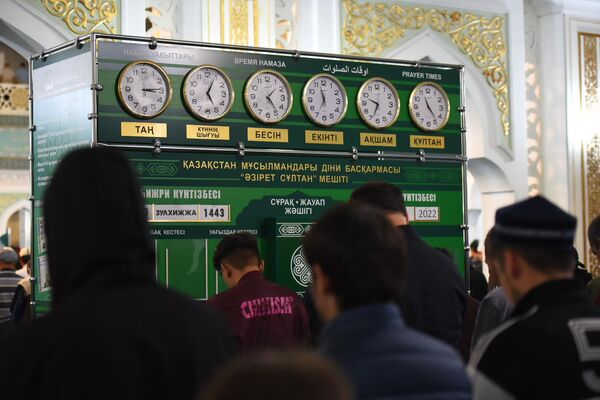 История священного праздника связана с пророком Ибрагимом и описана в Коране. - Sputnik Казахстан