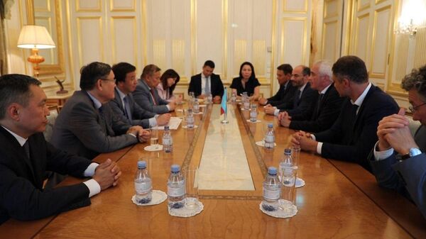 Казахстанская делегация находится во Франции для ознакомления с опытом Республики по строительству и эксплуатации АЭС и развитию атомной энергетики - Sputnik Казахстан