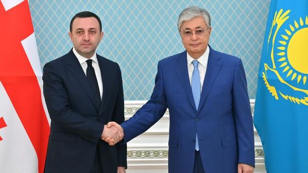 Президент Казахстана Касым-Жомарт Токаев принял премьер-министра Грузии Ираклия Гарибашвили - Sputnik Казахстан