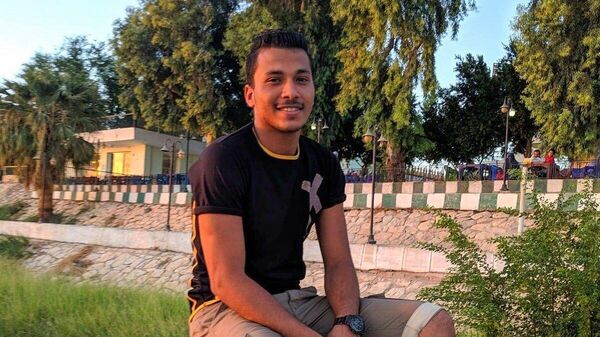 22-летний студент Мубарак Хусейн Сайед Абдель-Джалил умер от волнения, получив отличные результаты на экзамене - Sputnik Казахстан