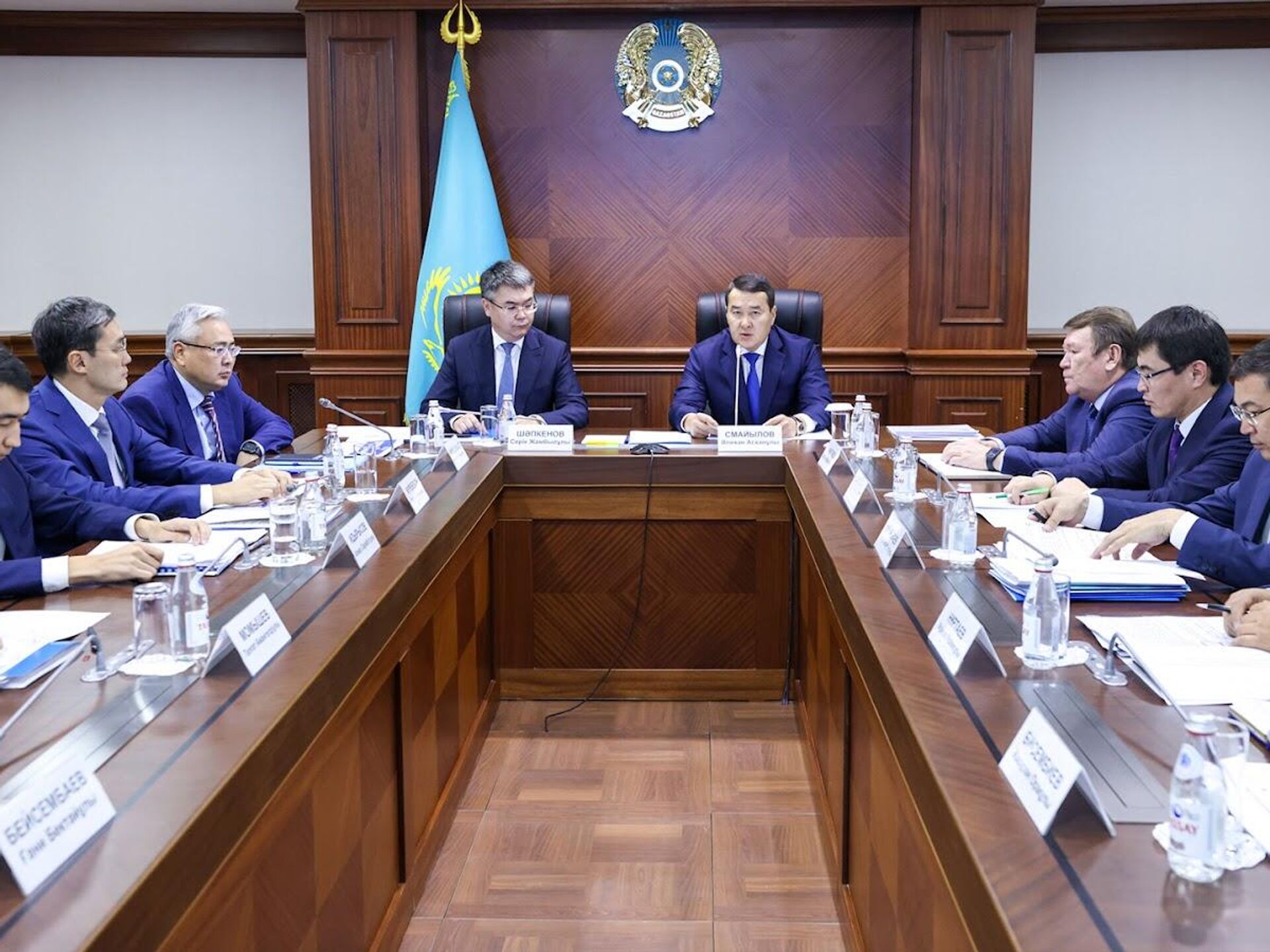 21 декабря казахстан. Собрание министров. Заседание правительства Казахстана. Совещание фото.