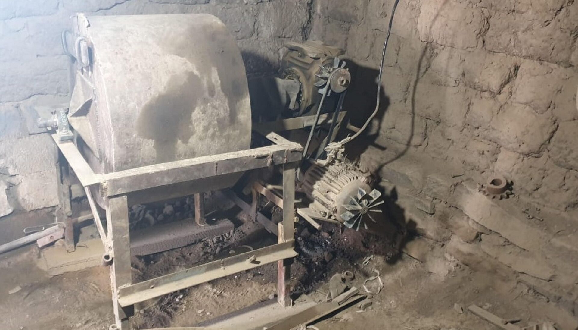 Кварцевую руду подпольно перерабатывал в житель Бестобе - Sputnik Казахстан, 1920, 12.09.2022