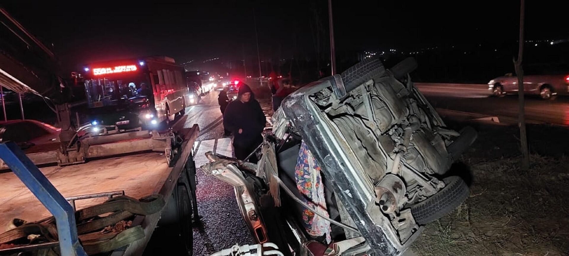 В аварии пострадал водитель и четыре пассажира легкового автомобиля - Sputnik Казахстан, 1920, 02.10.2022