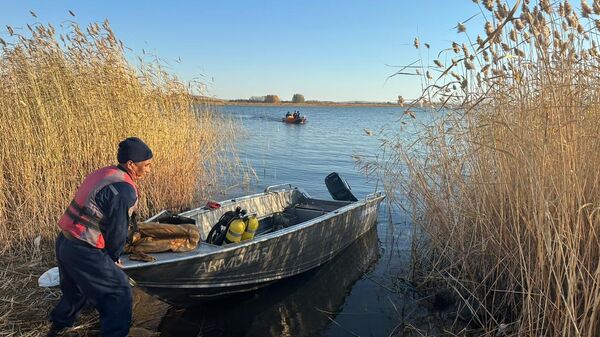 Спасатели нашли тело одного из пропавших рыбаков в Акмолинской области - Sputnik Казахстан