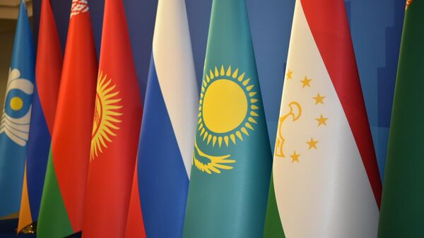 Флаги стран СНГ на заседании Совета министров иностранных дел в Астане  - Sputnik Казахстан