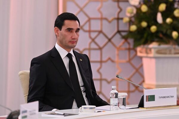 Сердар Бердымухамедов на саммите глав государств СНГ в Астане, 14 октября 2022 года - Sputnik Казахстан