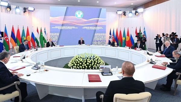 Президенты на саммите глав государств СНГ в Астане, 14 октября 2022 года - Sputnik Казахстан
