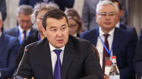 Премьер-Министр РК Алихан Смаилов принял участие в заседании Евразийского межправительственного совета в расширенном составе - Sputnik Казахстан