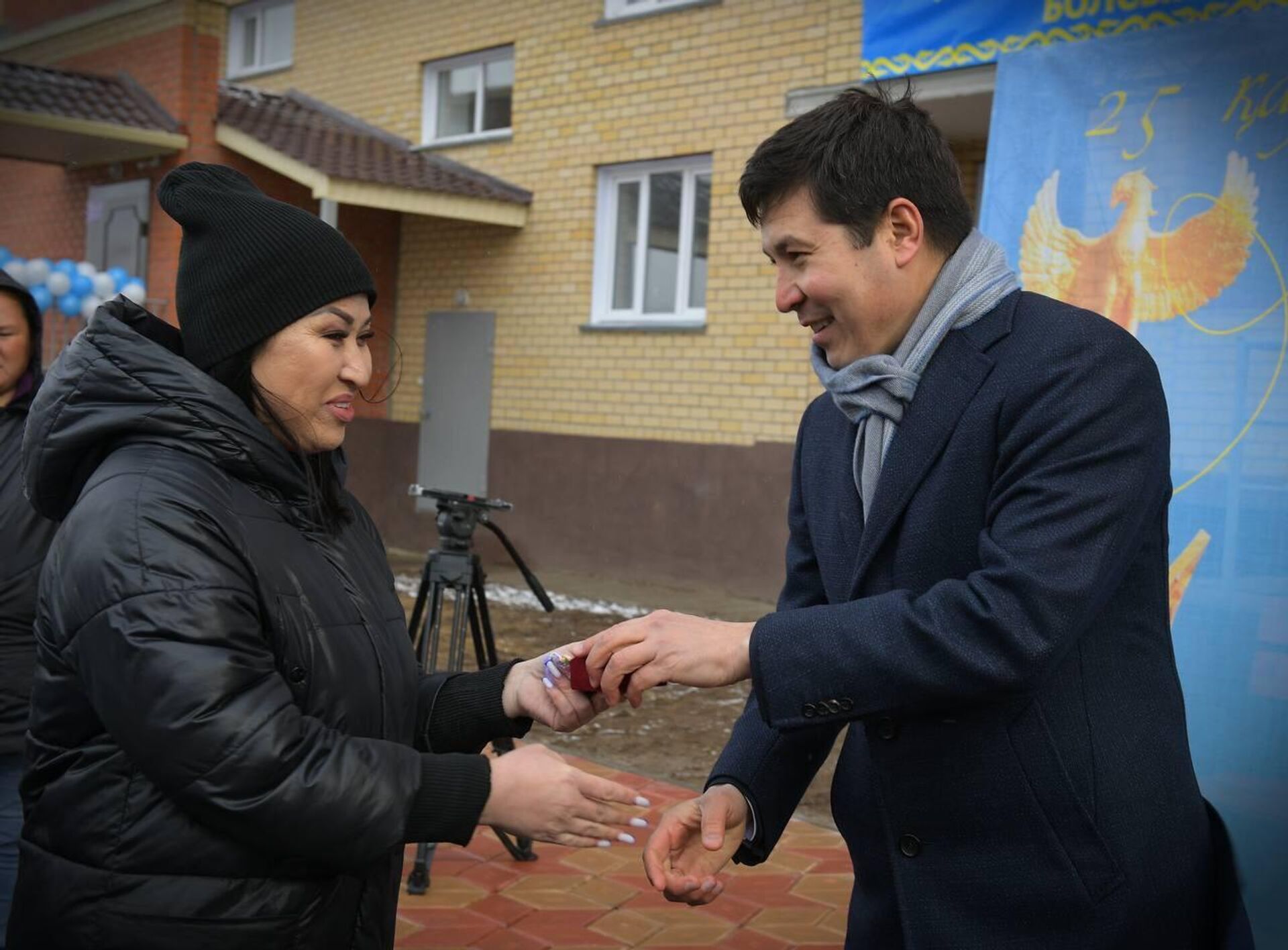 Более ста семей получили ключи от квартир в Экибастузе - Sputnik Казахстан, 1920, 24.10.2022