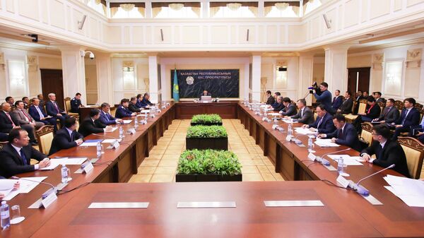Заседание комиссии по вопросам противодействия незаконной концентрации экономических ресурсов - Sputnik Казахстан