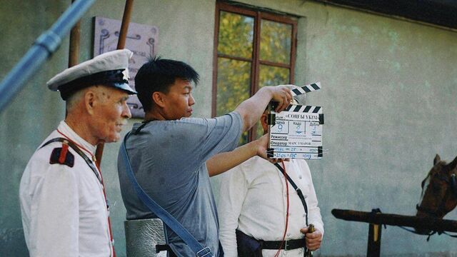 Тазалаушы әйел иесінің мастурбация жасап жатқанын көрді.