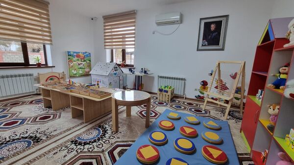 Детский реабилитационный центр разместили в резиденции областного
акима в Жаркенте - Sputnik Казахстан
