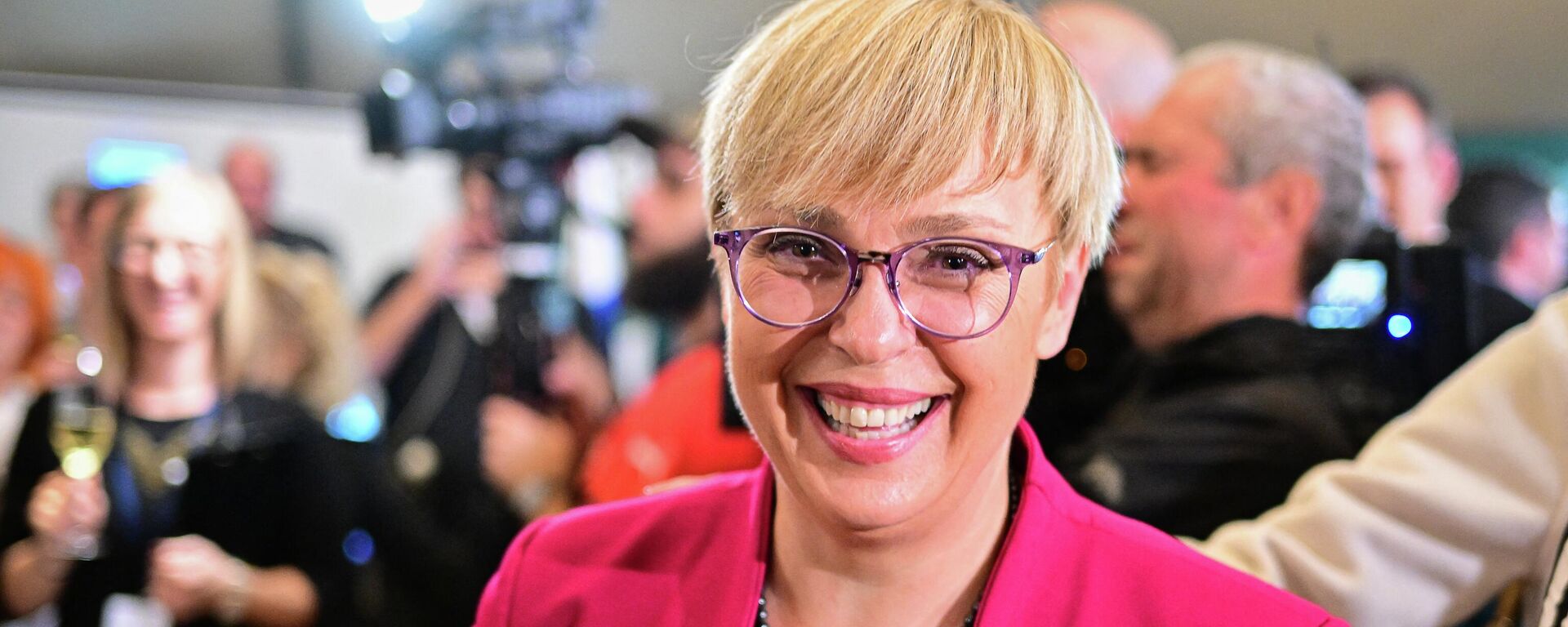 Наташа Пирц-Мусар - Sputnik Казахстан, 1920, 14.11.2022