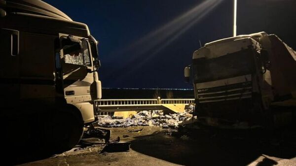 ДТП с грузовыми фурами в Западно-Казахстанской области - Sputnik Казахстан