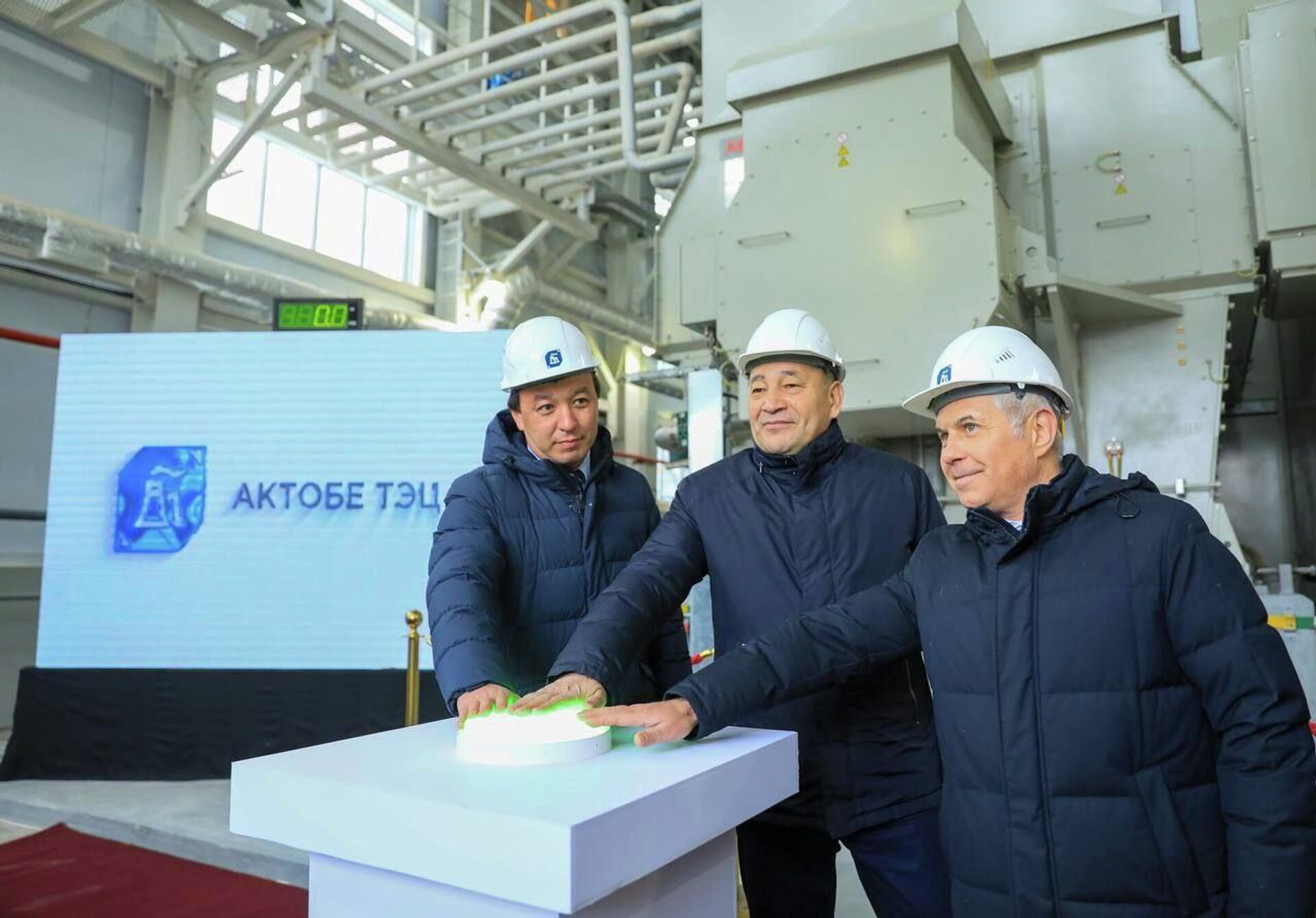 В Актюбинской области запустили газотурбинную установку мощностью 57 МВт   - Sputnik Казахстан, 1920, 18.11.2022