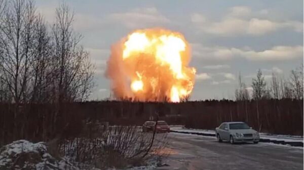 Взрыв на газопроводе близ Санкт-Петербурга - Sputnik Казахстан