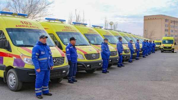 В Кызылорду прибыло 20 новых автомобилей скорой помощи - Sputnik Казахстан