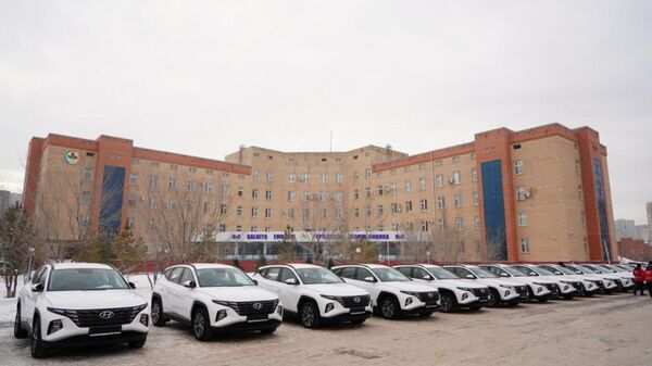 Поликлиники Астаны получили новые автомобили  - Sputnik Казахстан