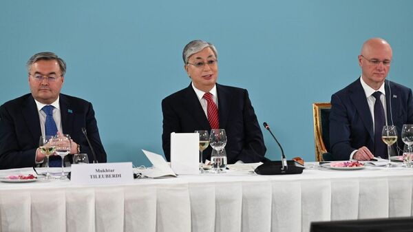 Глава государства Касым-Жомарт Токаев провел встречу с капитанами бизнеса Франции - Sputnik Казахстан