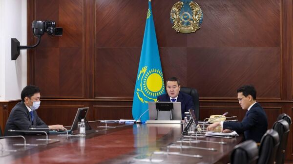 Премьер-министра Алихан Смаилов провел заседание Совета по технологической политике - Sputnik Казахстан
