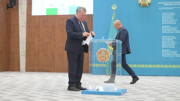 Выборы в сенат, голосование в Астане - Sputnik Казахстан