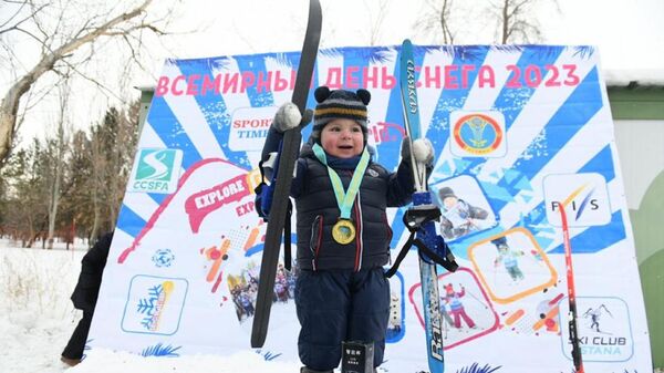 В Астане отметили Всемирный день снега - Sputnik Казахстан