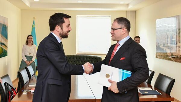 В МИД приняли главу миссии БДИПЧ ОБСЕ по наблюдению за парламентскими выборами в Казахстане - Sputnik Казахстан