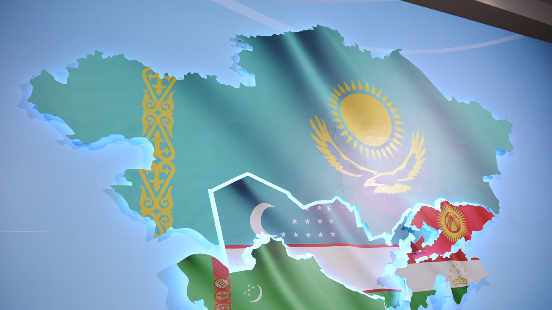 В Туркестане начался I межпарламентский форум - Sputnik Казахстан, 1920, 10.02.2023