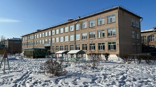 В средней школе №4 Петропавловска учащийся девятого класса нанес телесные повреждения троим учащимся - Sputnik Казахстан