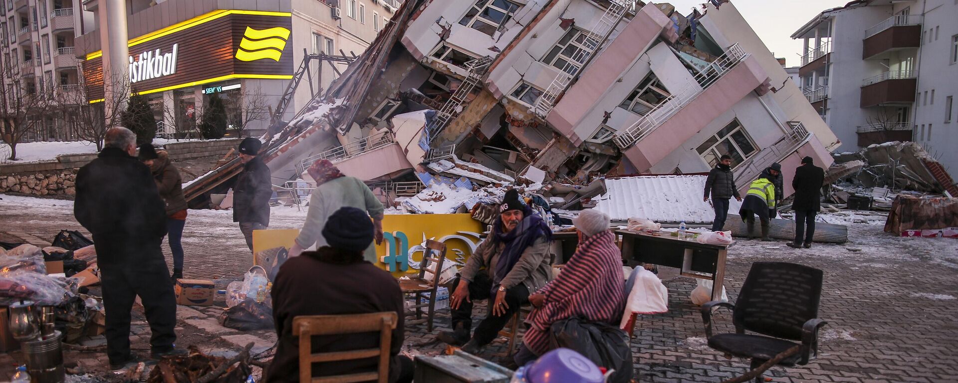 Разрушения в Гельбаши вследствие землетрясения в Турции  - Sputnik Казахстан, 1920, 16.02.2023