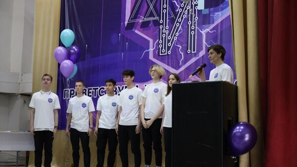 Первый межшкольный фестиваль Математика-физика-информатика – вам по плечу - Sputnik Казахстан