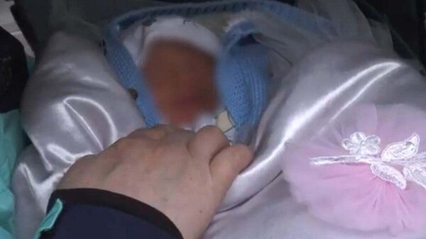 Родители пытались продать своего новорожденного сына за 2 млн тенге в Алматы - Sputnik Казахстан
