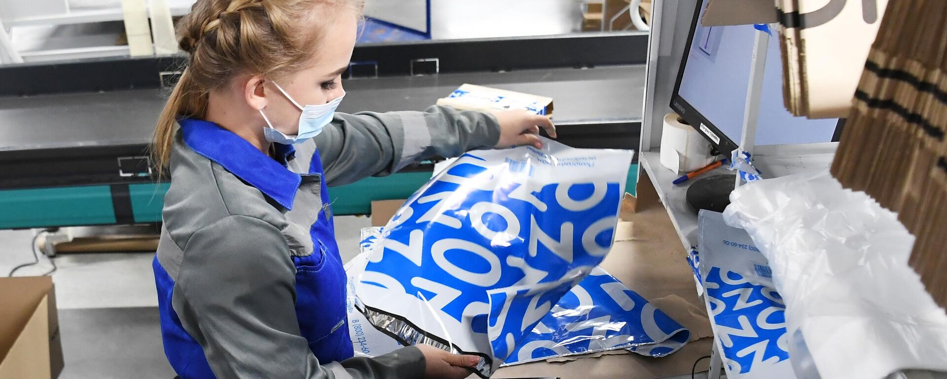 Открытие логистического центра интернет-магазина Ozon - Sputnik Казахстан, 1920, 25.06.2025