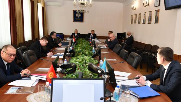 Консультации по вопросам контроля над вооружениями прошли в Секретариате ОДКБ - Sputnik Казахстан