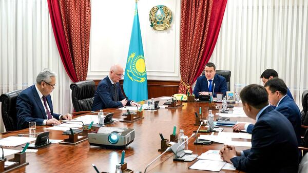 Казахстан активизирует развитие международных транспортных коридоров
 - Sputnik Казахстан