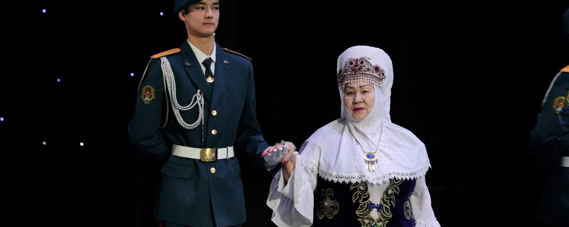 76-летняя апашка стала победительницей конкурса Super әже-2023 - Sputnik Казахстан, 1920, 12.03.2023